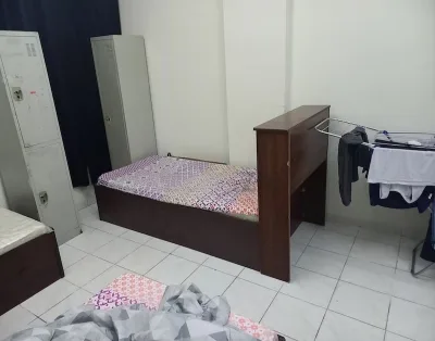 Executive Bed Space For Rent In International City 700/- Month