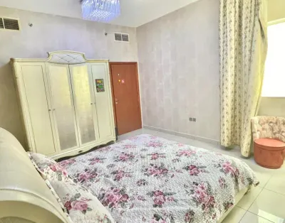 Neat & Clean Master Room for rent in Dubai Marina