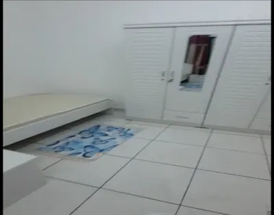 Comfortable bed space for rent in Sheikh Zayed Road