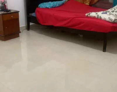 Room For Rent In Hamdan Street