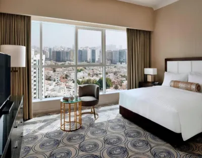 Three-bedroom apartment for rent in Al Garhoud