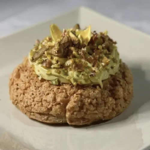 Choux Pistachio