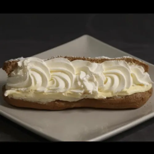 Ecler cu frișcă și Chantilly