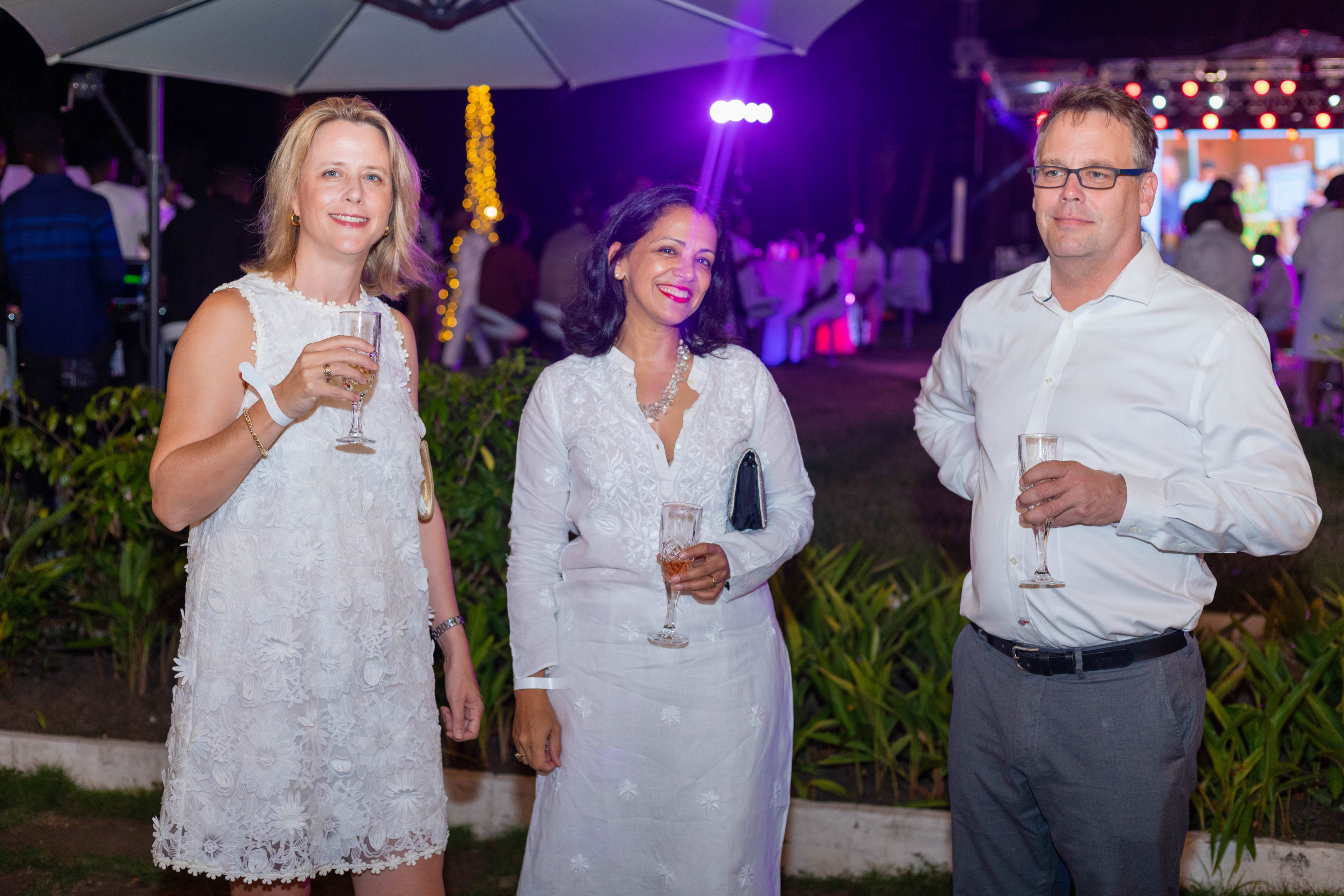 NG3B2272_ek12ih_innolensgh