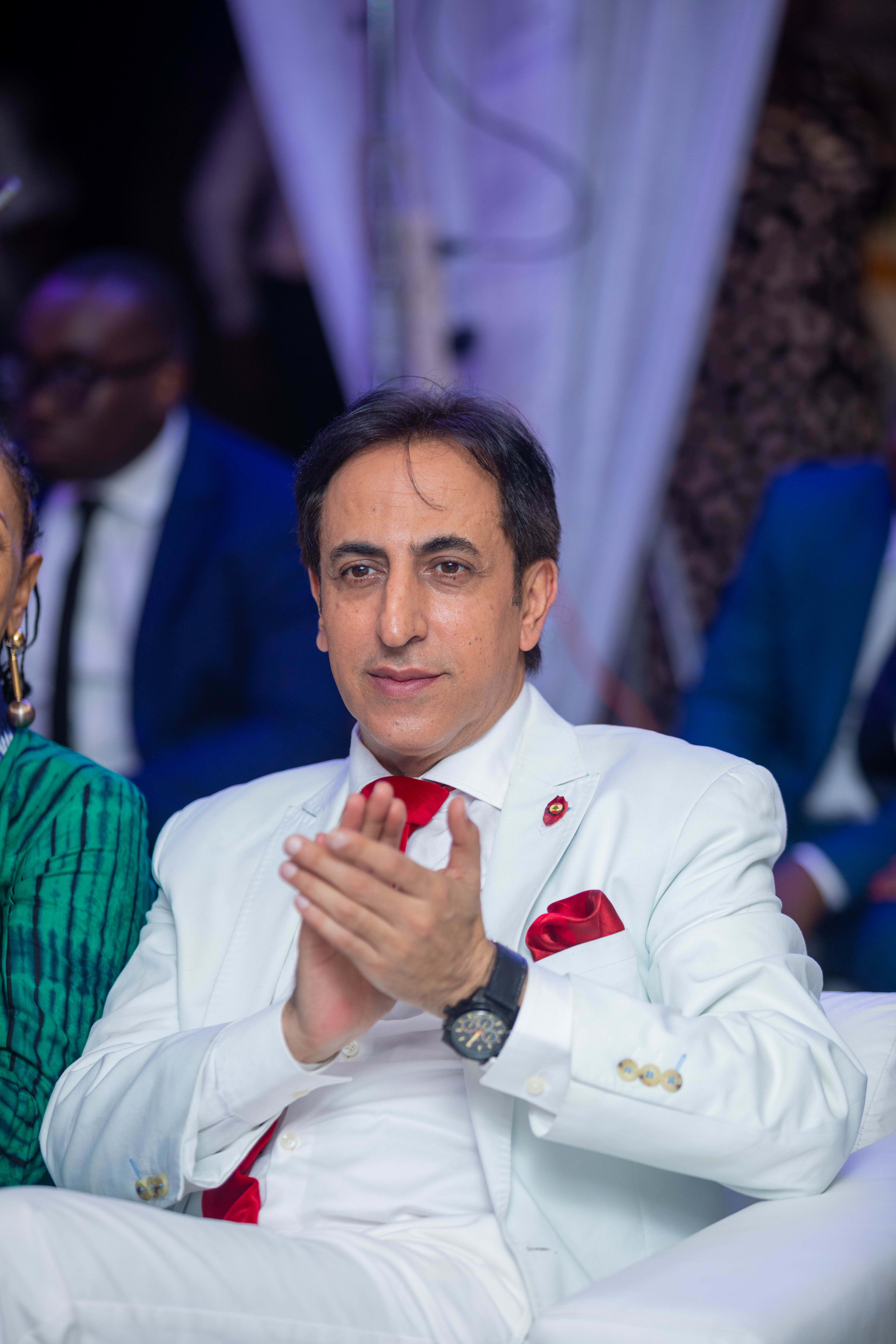 NG3B2431_owphnt_innolensgh