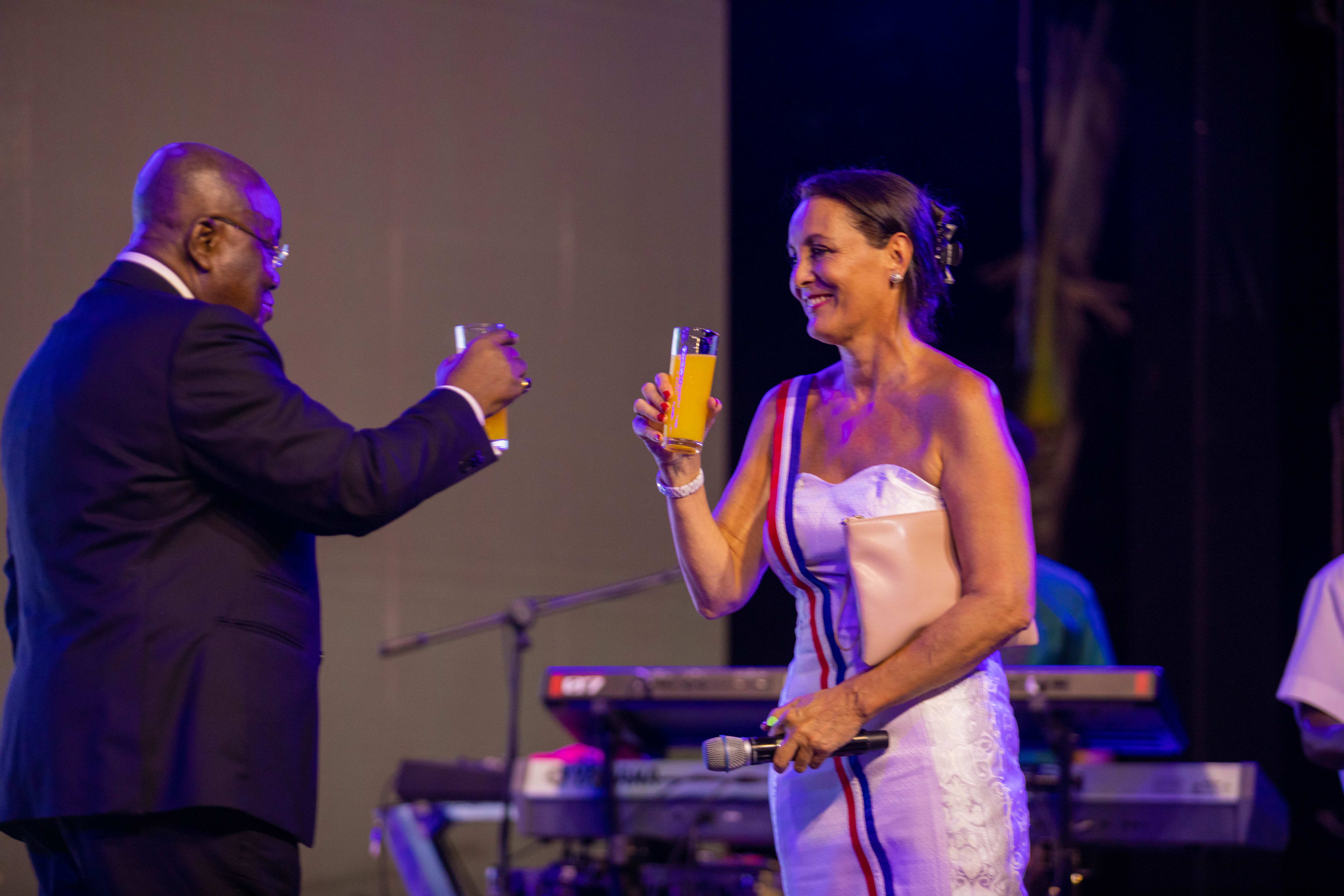 NG3B2460_ezcwyf_innolensgh