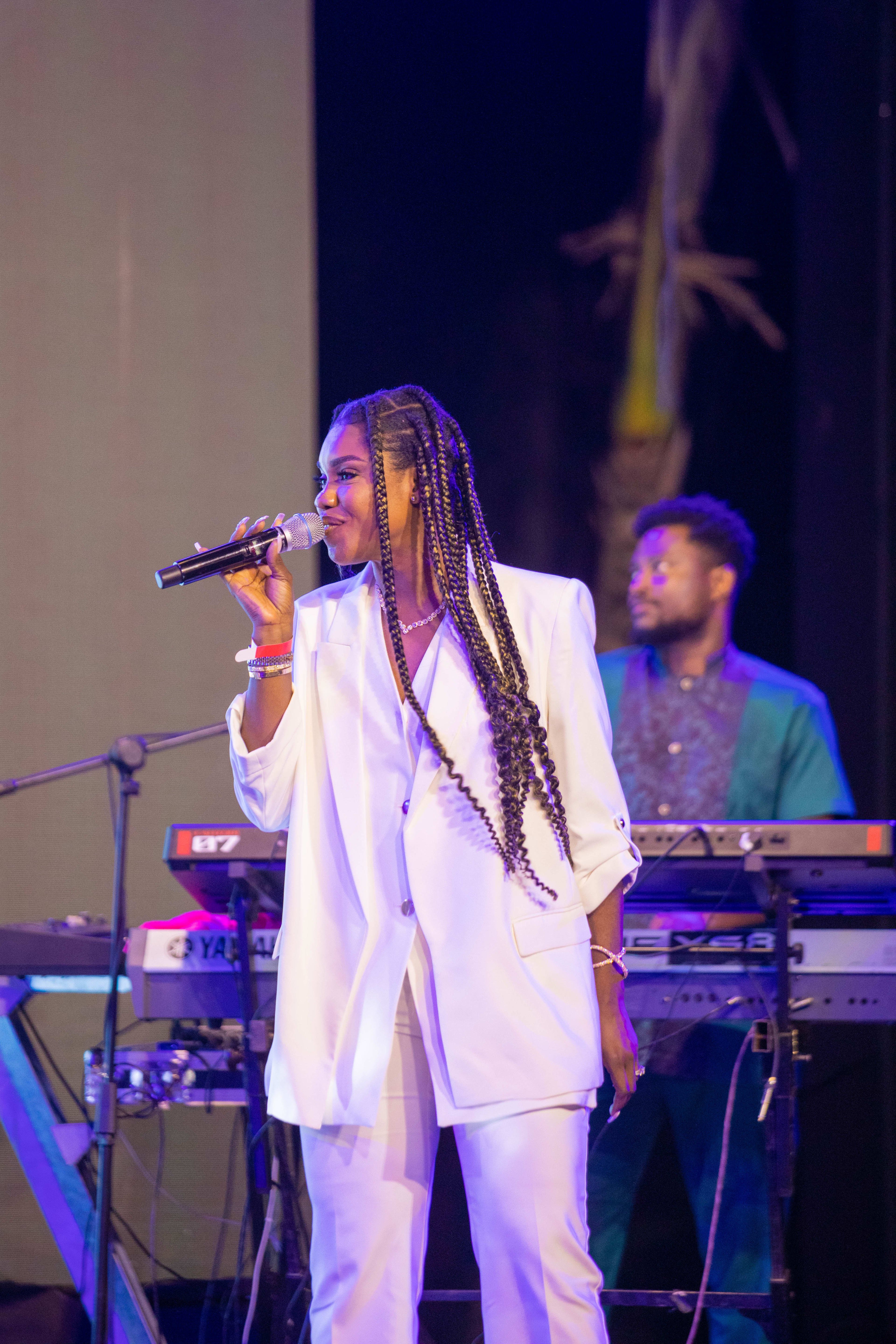 NG3B2487_y8kold_innolensgh