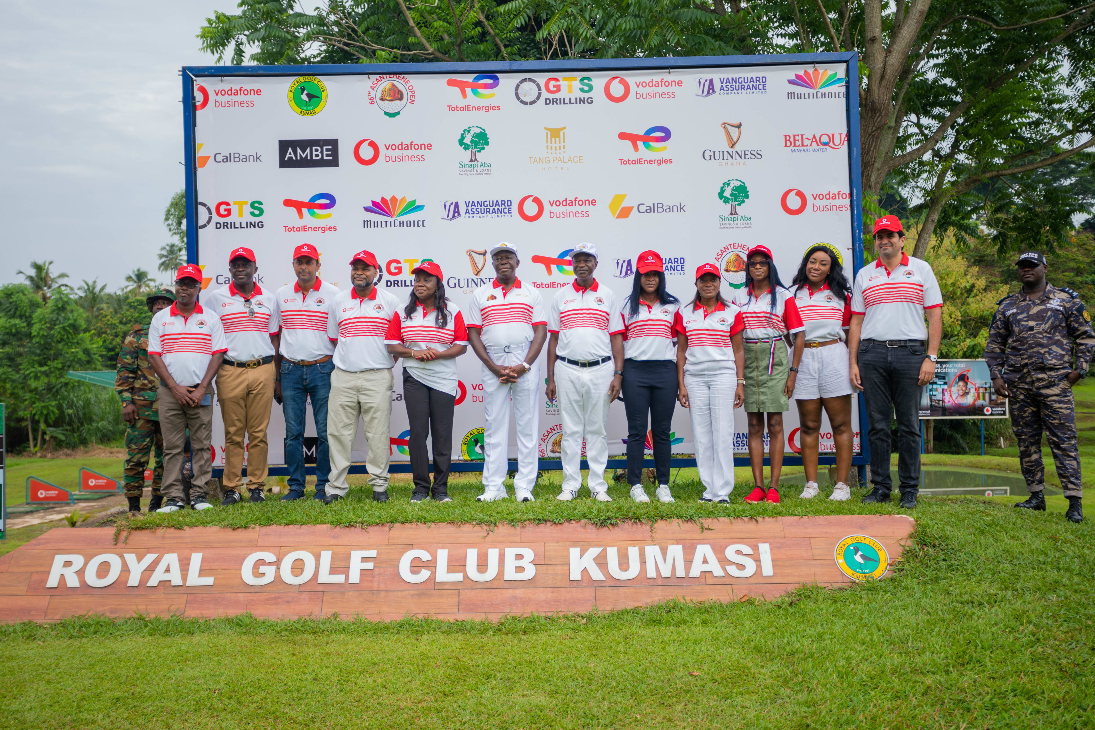 NG3B3047_apyyu6_innolensgh