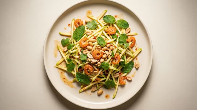 Nhoam Svay (Green Mango Salad)