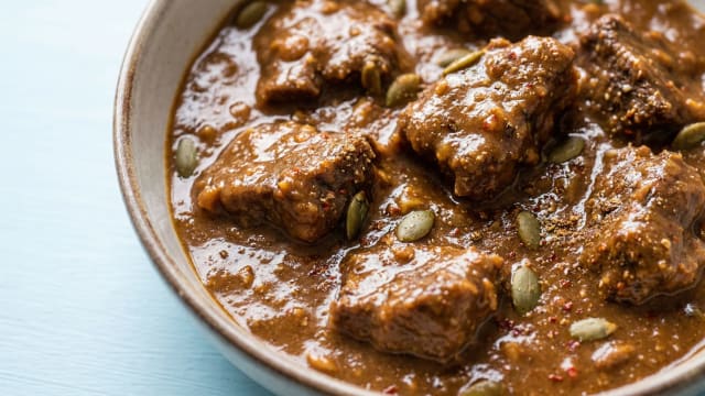 Beef and Peanut Sauce with Ngiriki