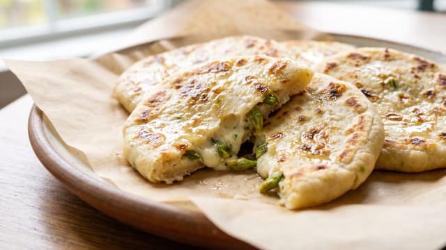 Pupusas de Queso con Loroco (Cheese and Loroco Stuffed Corn Cakes)