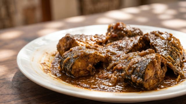 Pescado en Salsa de Modica (Fish in Modica Sauce)