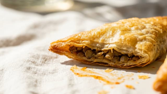 Sambusa (Lentil-Filled Pastries)