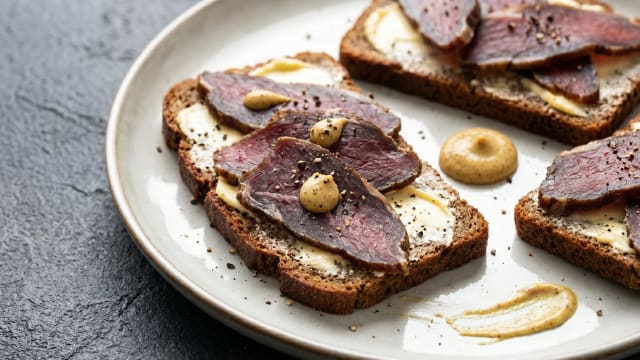 Skerpíkjøt á Rugbreyði (Air-Dried Mutton on Rye Bread)