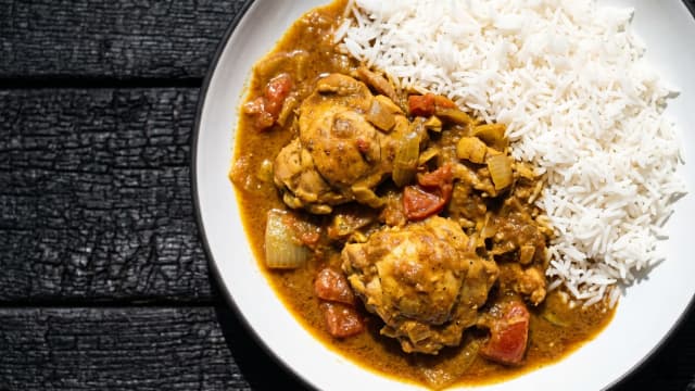 Indo-Fijian Chicken Curry with Rice