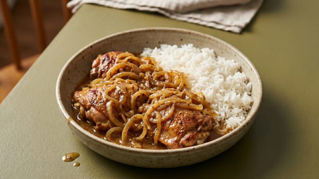 Chicken in Onion Mustard Sauce
