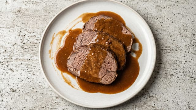 Sauerbraten (German Marinated Pot Roast)