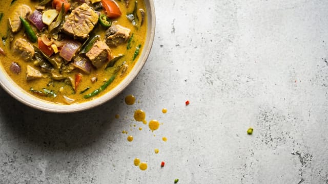 Mas Riha (Tuna Coconut Curry)