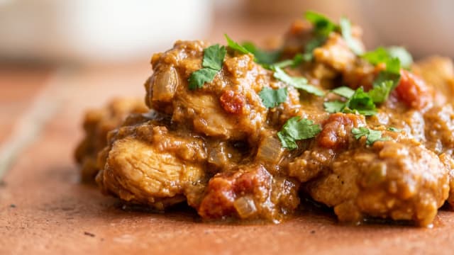 Caril de Amendoim com Frango (Chicken Peanut Curry)