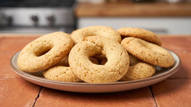 Rosquillas (Corn and Cheese Ring Cookies)