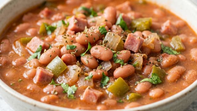 Habichuelas Guisadas (Stewed Pink Beans)