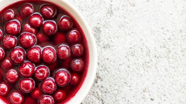 Compot de Vișine (Sour Cherry Compote)