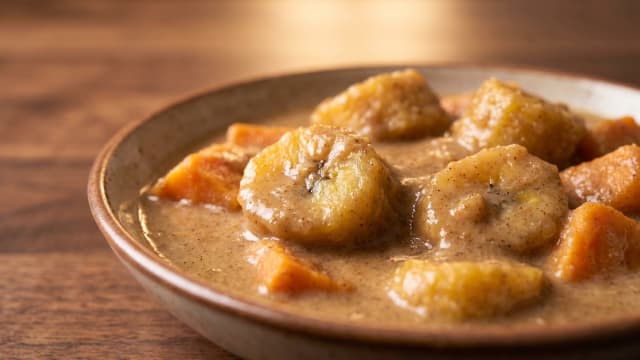 Ladob Bannann ek Patat Dou (Sweet Plantain and Sweet Potato Ladob)