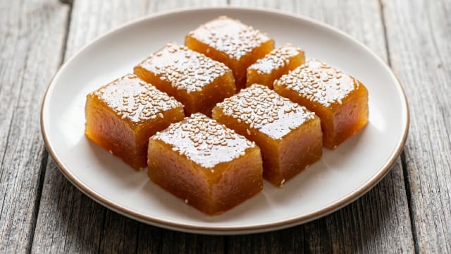 Xalwo (Somali Spiced Halwa)