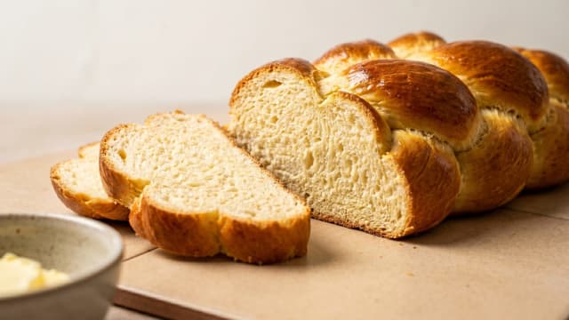 Zopf (Swiss Braided Bread)