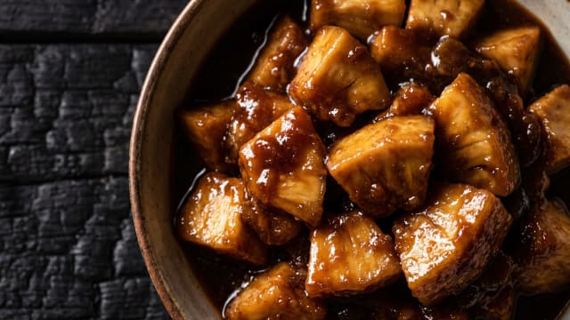 Faikakai Mei (Breadfruit in Coconut Caramel)