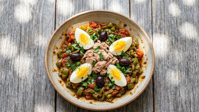 Slata Mechouia (Roasted Pepper and Tomato Salad)
