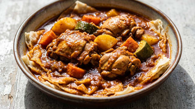 Thareed Dajaj (Chicken Stew with Raqaq Bread)