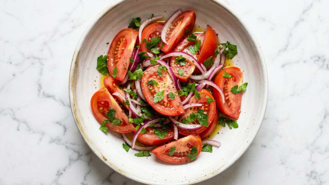 Ensalada Criolla (Tomato and Onion Salad)