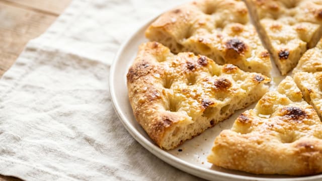 Pizza Bianca Romana