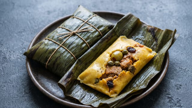 Hallacas (Banana-Leaf Corn Parcels with Meat Stew)