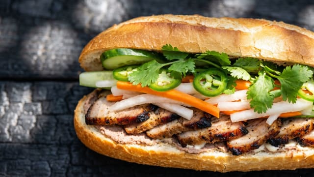 Bánh Mì Thịt Heo (Roast Pork Baguette Sandwich)