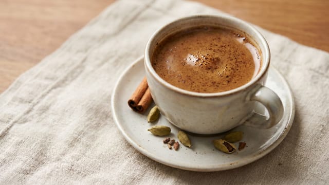 Qahwa Yemeniya (Yemeni Spiced Coffee)