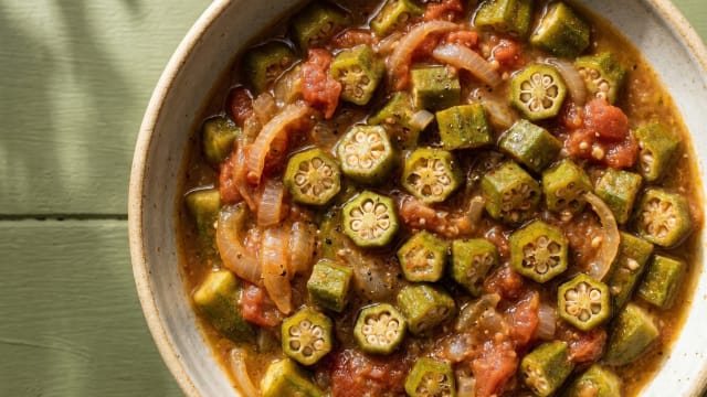 Derere (Zimbabwean Okra Relish)