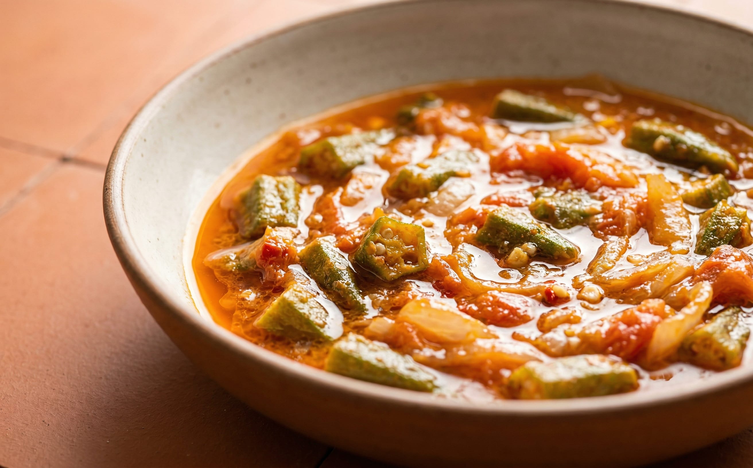 Molho de Quiabo (Okra and Tomato Palm Oil Sauce)