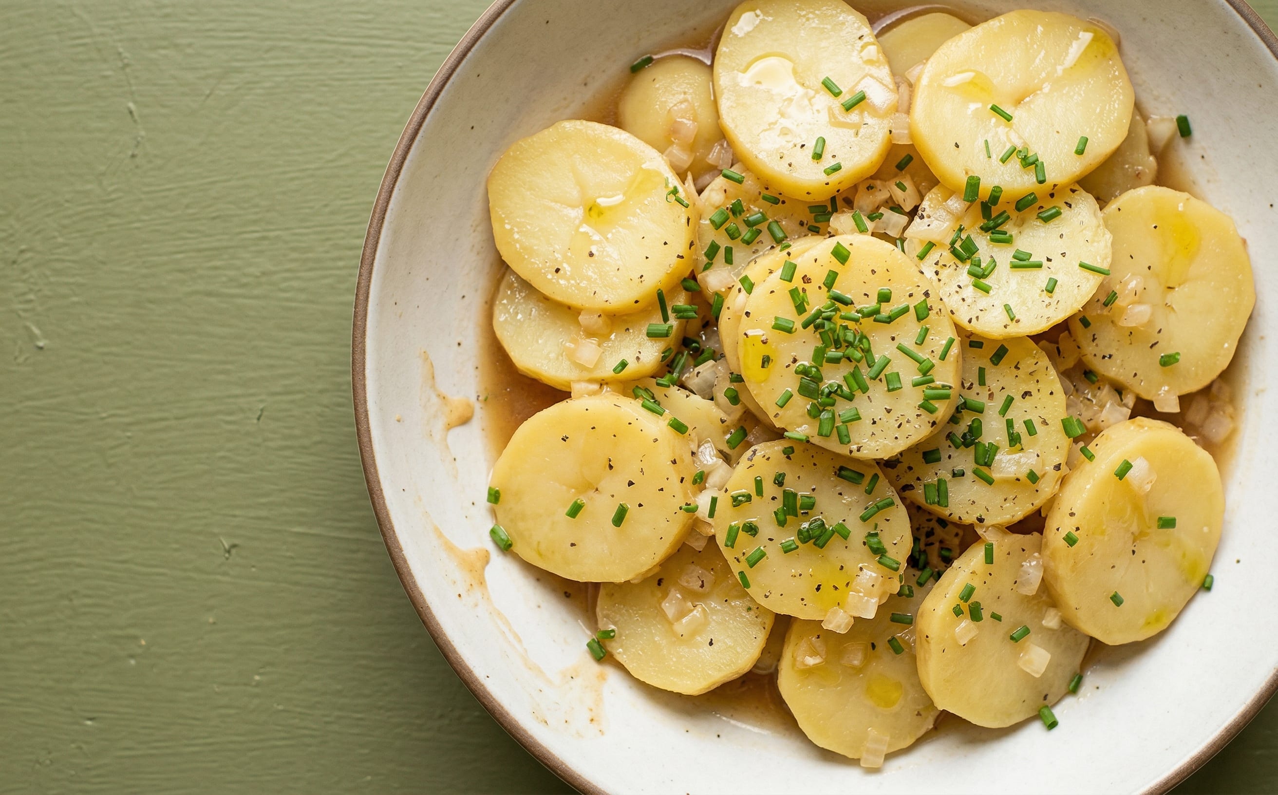 Wiener Erdäpfelsalat (Viennese Potato Salad)