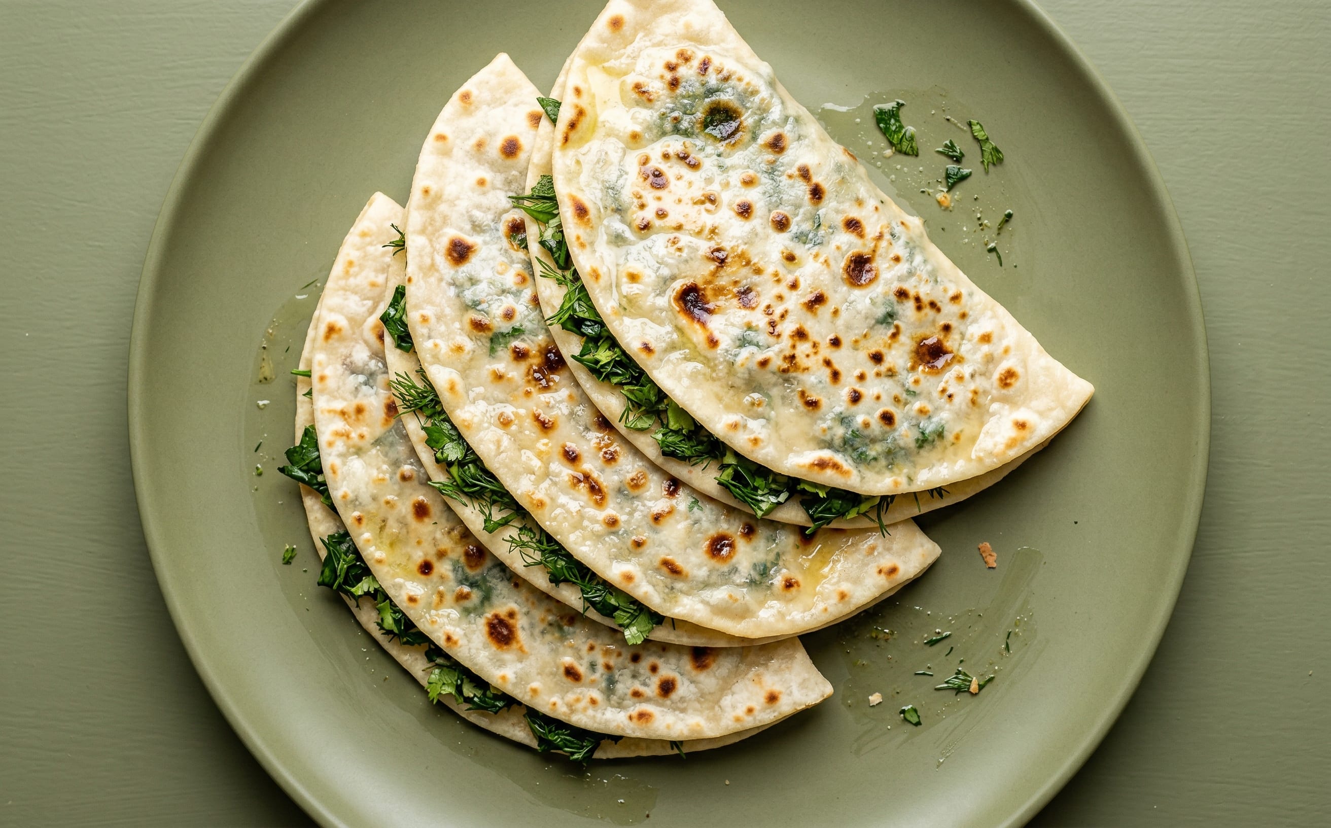 Göy Qutab (Herb-Stuffed Flatbreads)