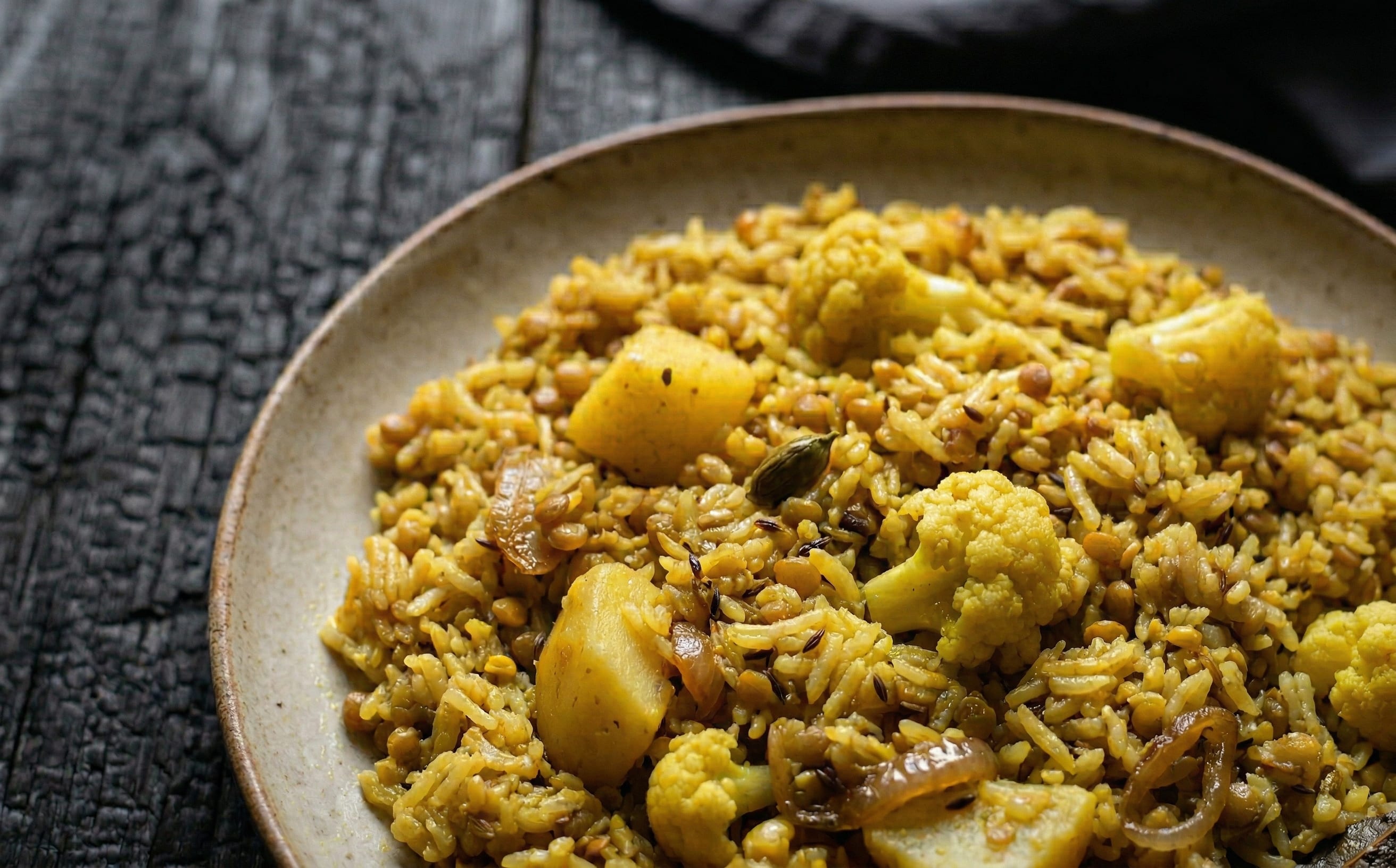 Bhuna Khichuri (Roasted Rice and Lentils)