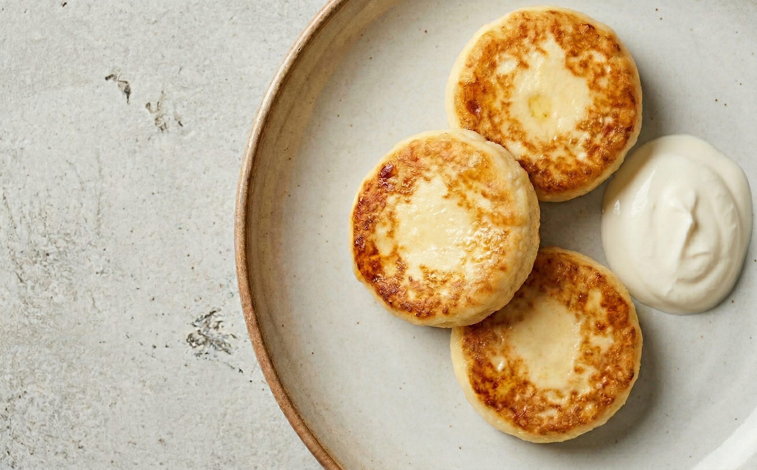 Syrniki (Curd Cheese Pancakes)