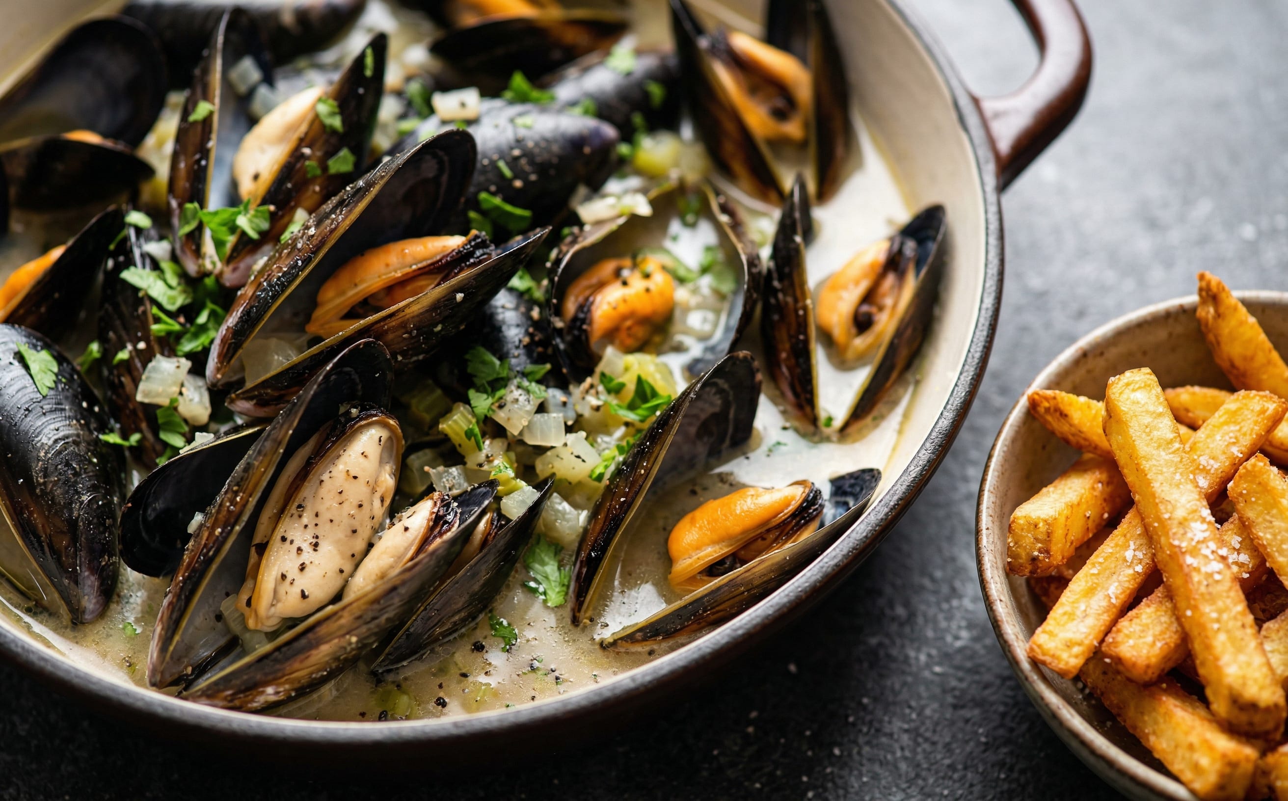 Moules-Frites (Mussels and Fries)
