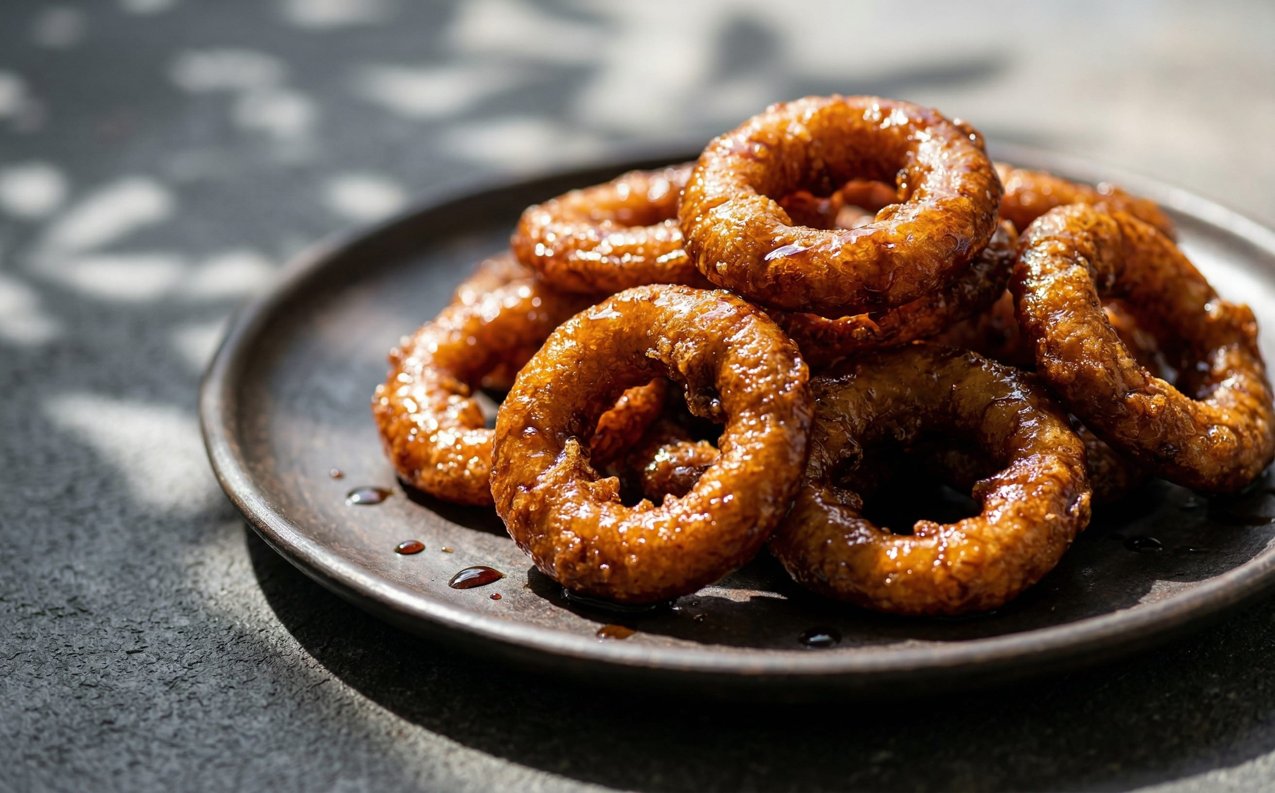 Kuih Cincin (Palm Sugar Rice Flour Rings)