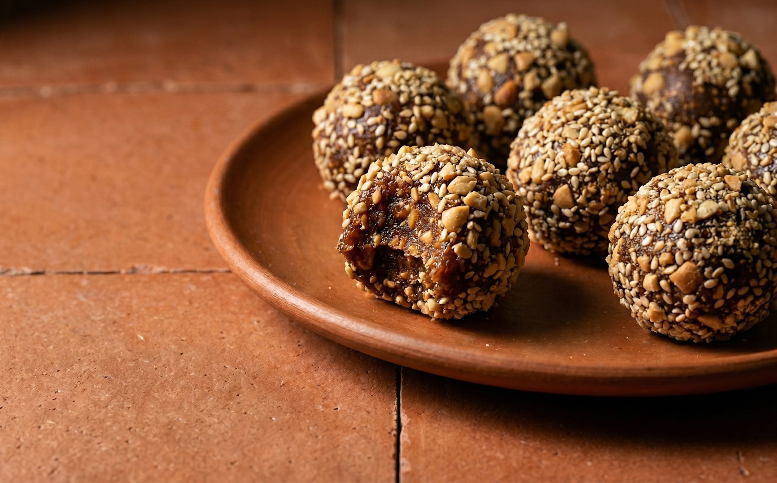Chadian Date and Peanut Bites