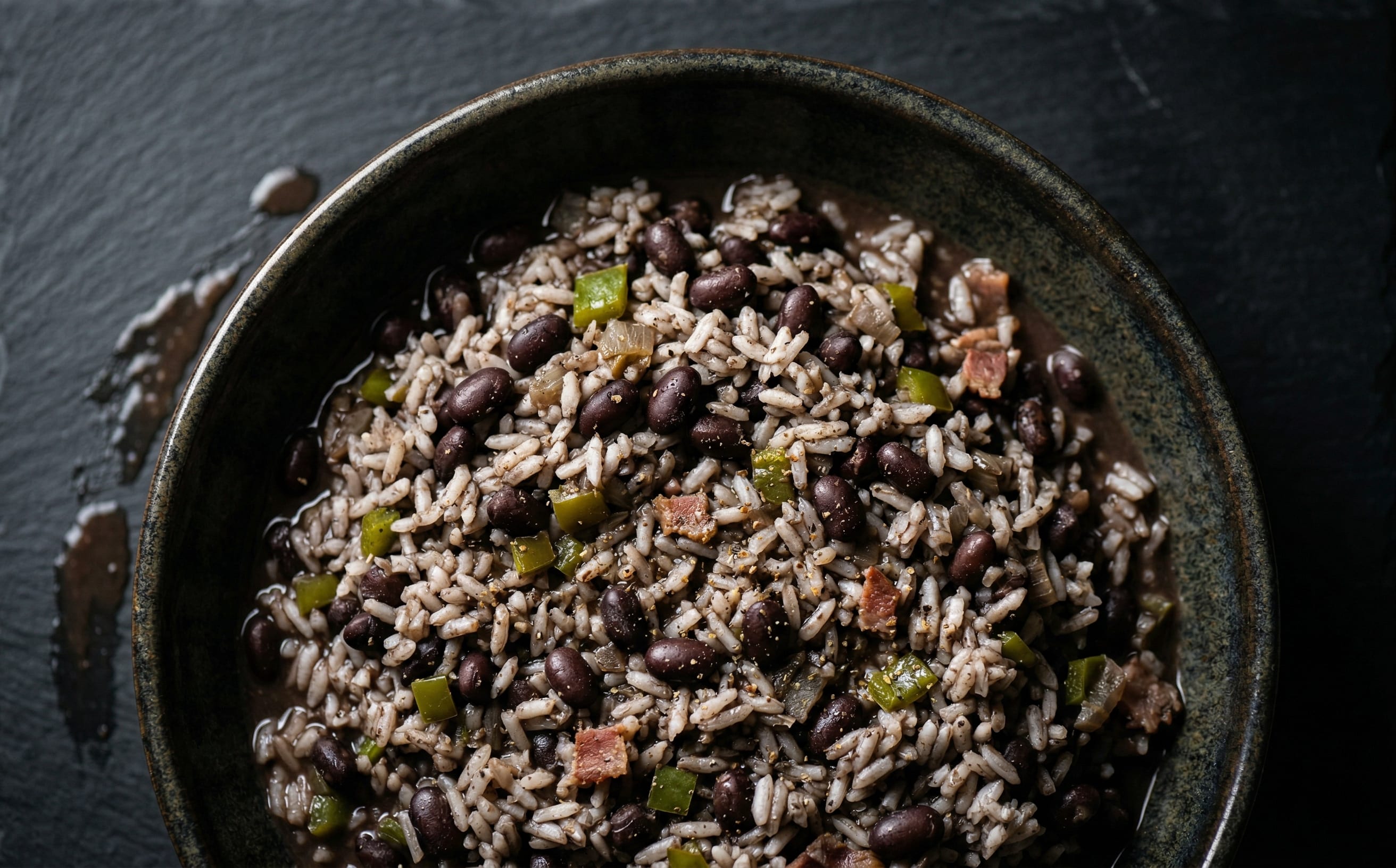 Moros y Cristianos (Black Beans and Rice)