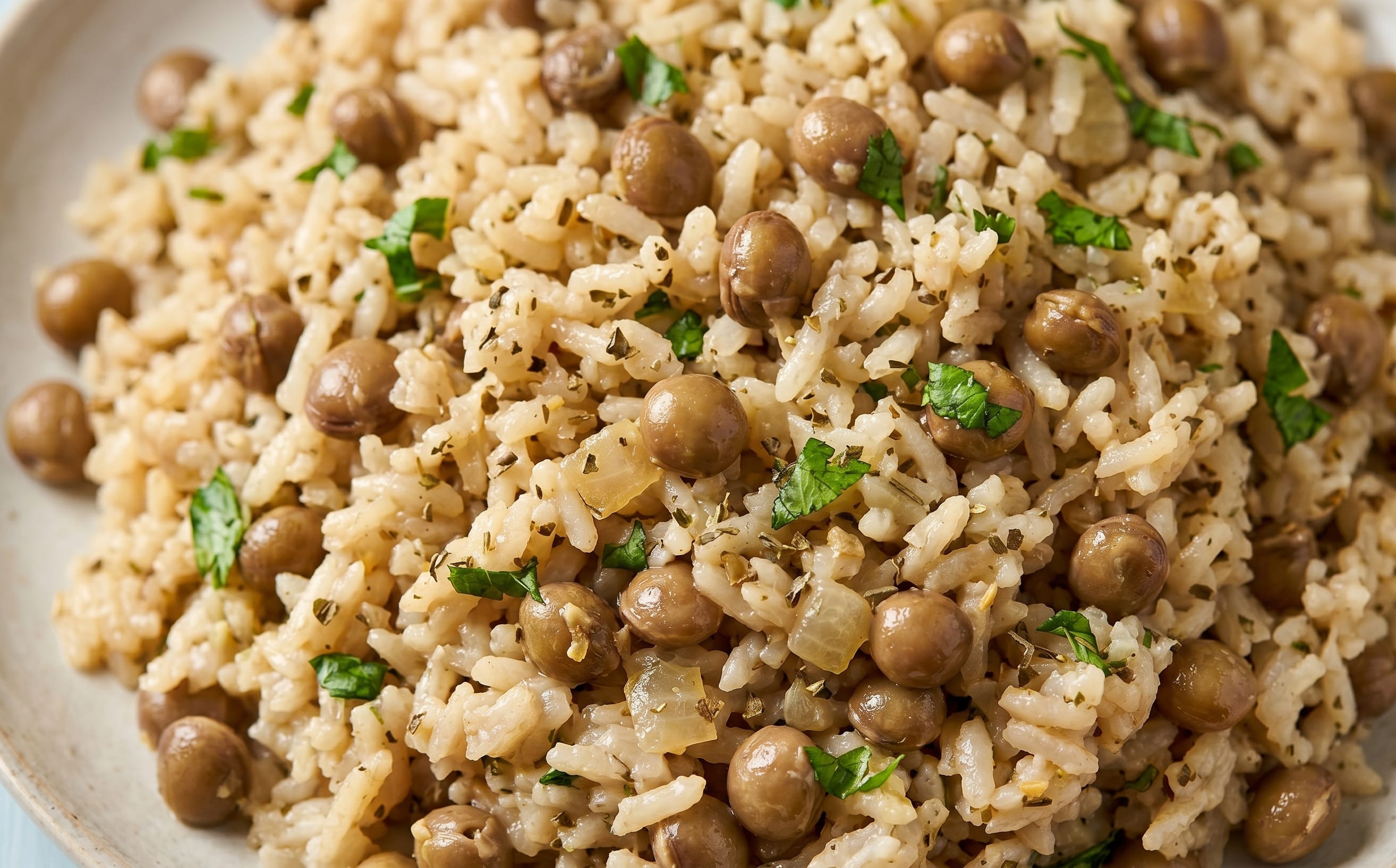 Moro de Guandules con Coco (Coconut Rice with Pigeon Peas)
