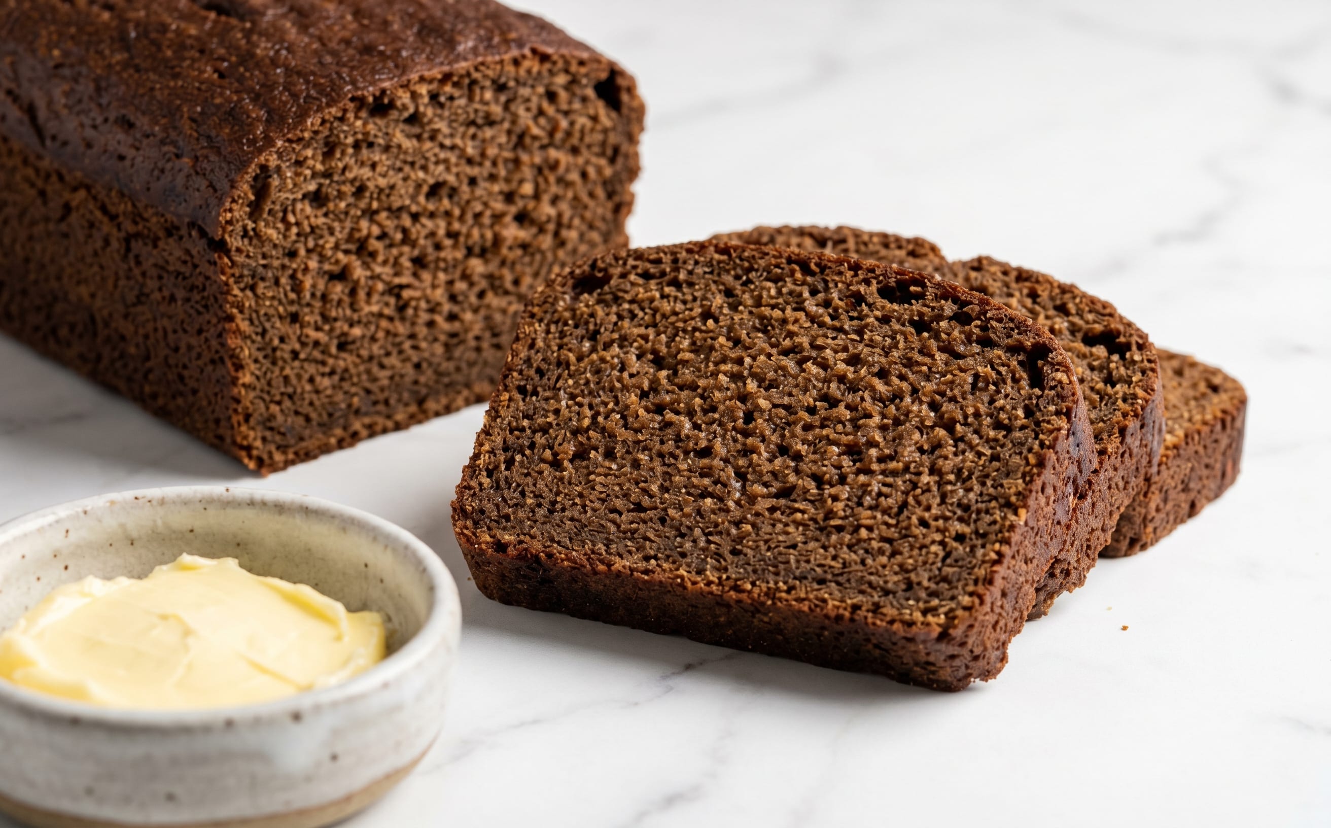Rúgbrauð (Slow-Baked Icelandic Rye Bread)