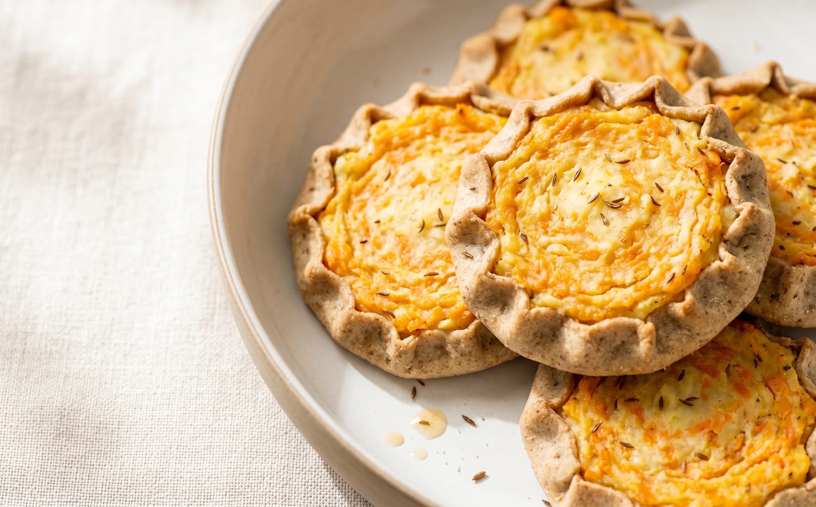 Sklandrausis (Carrot and Potato Rye Tarts)